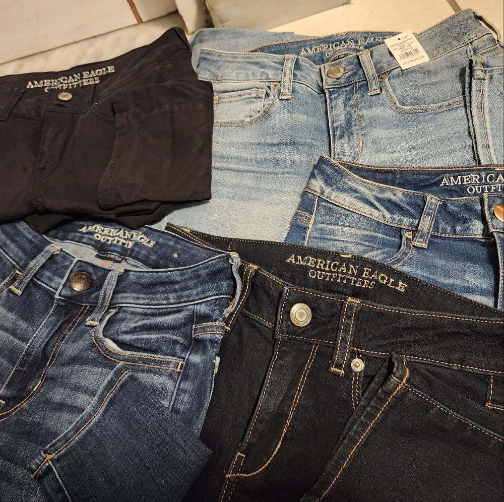 American Eagle Outfitters High Rise Jeans - Dark and Light Blue